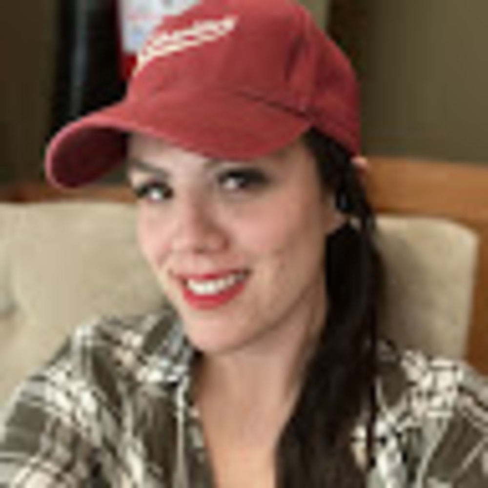 Meet your Posher, Cristina